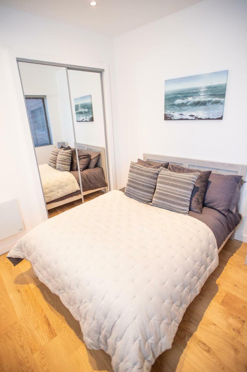 Stylish And Clean 1 Bed Apartment Maidenhead Town Center Extérieur photo