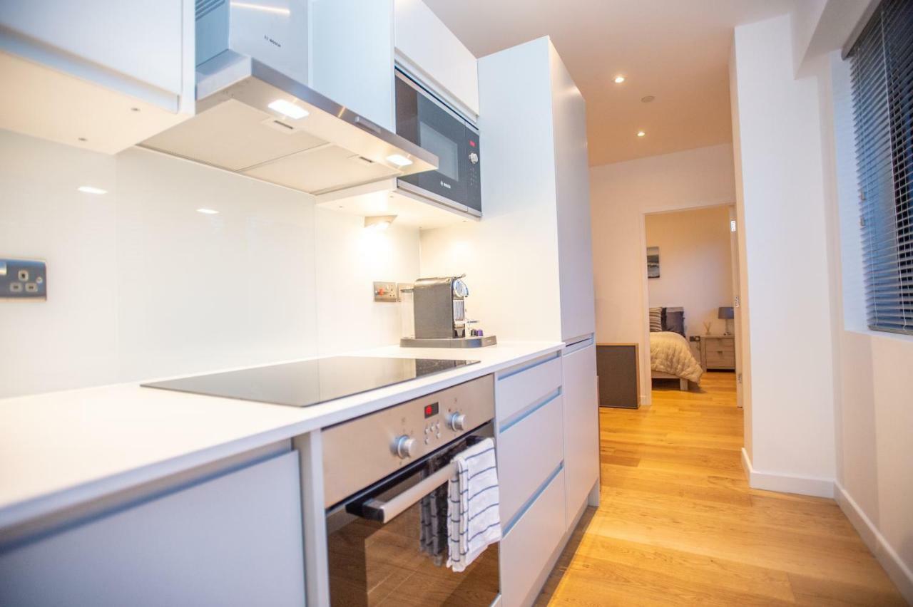Stylish And Clean 1 Bed Apartment Maidenhead Town Center Extérieur photo