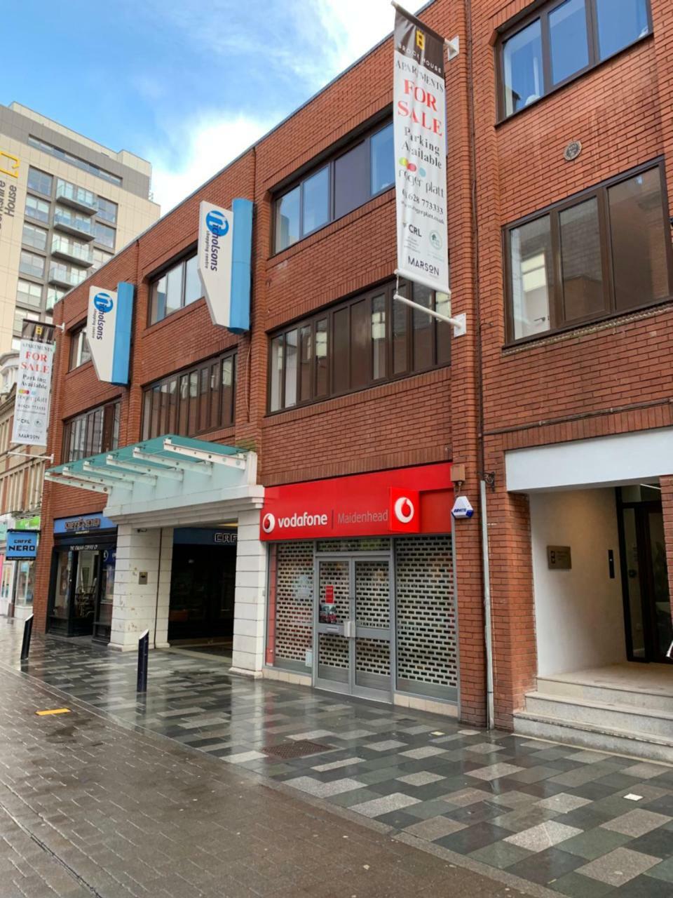 Stylish And Clean 1 Bed Apartment Maidenhead Town Center Extérieur photo